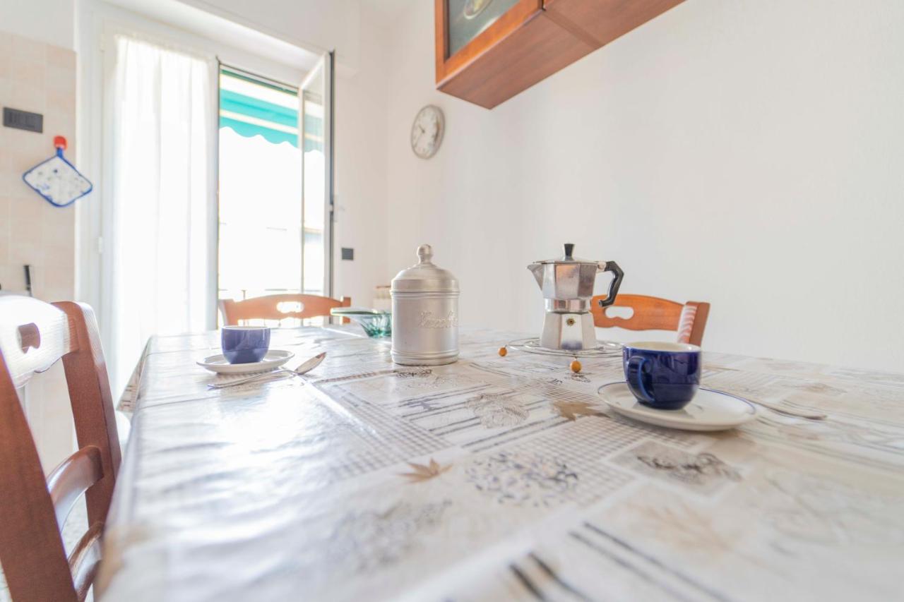 193 - Casa Via Della Chiusa - Centralissimo E Vicino Alla Baia Del Silenzio, Spiaggia E Mare 150M - Parcheggio Gratis Incluso E Aria Condizionata Σέστρι Λεβάντε Εξωτερικό φωτογραφία