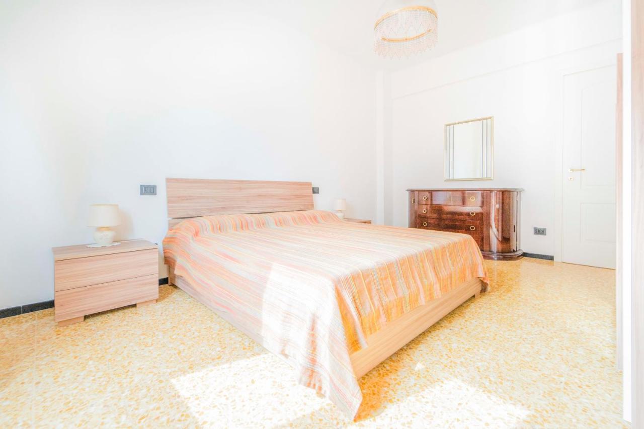 193 - Casa Via Della Chiusa - Centralissimo E Vicino Alla Baia Del Silenzio, Spiaggia E Mare 150M - Parcheggio Gratis Incluso E Aria Condizionata Σέστρι Λεβάντε Εξωτερικό φωτογραφία